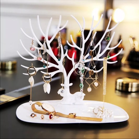 Deer Head Jewelry Display Stand - Picture 3 of 3